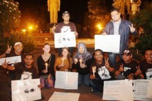 Jakarta Meledak, Ini Reaksi Warga Kota Surabaya