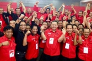 Laksanakan Imbauan Sekjen, DPC PDIP Kota Surabaya Gelar Deklarasi Bersama “Jaga NKRI”