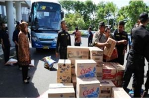 Peduli Bencana, Bantuan Pemkot Surabaya Sampai ke Luar Pulau