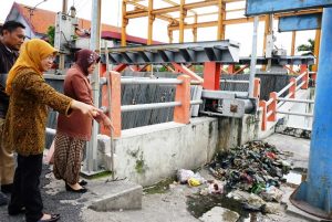 Curah Hujan Tinggi, Wali Kota Surabaya: Tambah Rumah Pompa, Pintu Air Ditinggikan