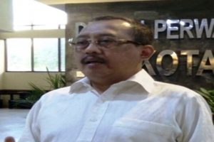 Tak Ingin Berperkara Soal Dana Bantuan Siswa, Legislatif dan Eksekutif Surabaya Konsultasi ke Kemendagri