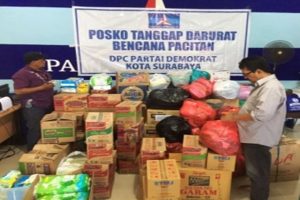 Peduli Korban Banjir di Pacitan, DPC Demokrat Surabaya Siap Berangkatkan 2 Armada Bantuan