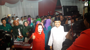 Pasangan Gus Ipul – Puti G Soekarno Daftar ke KPU Jatim
