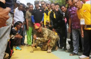 Gubernur Kalsel Minta Mayarakat Tanah Bumbu Lestarikan Budaya Lokal
