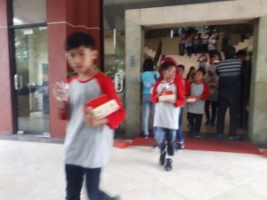 Laksanakan KTS, Siswa(i) SD Kali Rungkut I Gantikan Posisi Anggota DPRD Surabaya