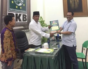 Buka Pendaftaran Caleg, Kantor DPC PKB Surabaya Dibanjiri Tokoh dan Pengusaha