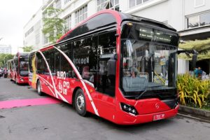 Kurangi Volume Kendaraan, Pemkot Surabaya “Soft Launching” Suroboyo Bus