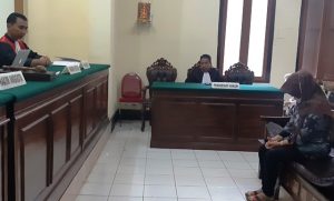 Terbitkan Faktur Pajak Fiktif, Rugikan Negara Rp 4 Miliar, Tutik Wahyuniarti Divonis 2 Tahun