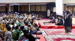 Kumpulkan Guru Agama se-Surabaya, Wali Kota Risma Minta Genjot Pembelajaran Toleransi