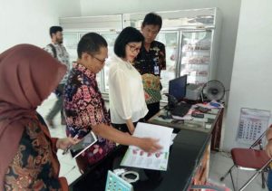 Berhasil Produksi Daging Dingin Kemasan, RPH Surabaya Dikunjungi Perwakilan Dirjen PKH Kementerian Pertanian
