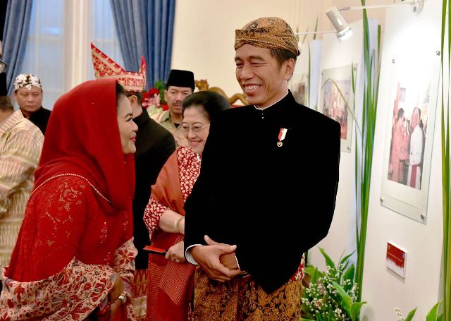 Seknas Jokowi Pastikan Presiden RI Saat Ini Dukung Gus Ipul-Puti (Video)