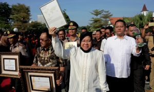 Pemkot Surabaya Arak Penghargaan Lee Kuan Yew