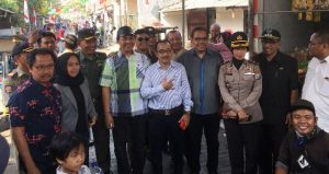 Komisi B DPRD Surabaya Minta Pemkot Tunda Penertiban Pedagang Pasar Pandugo