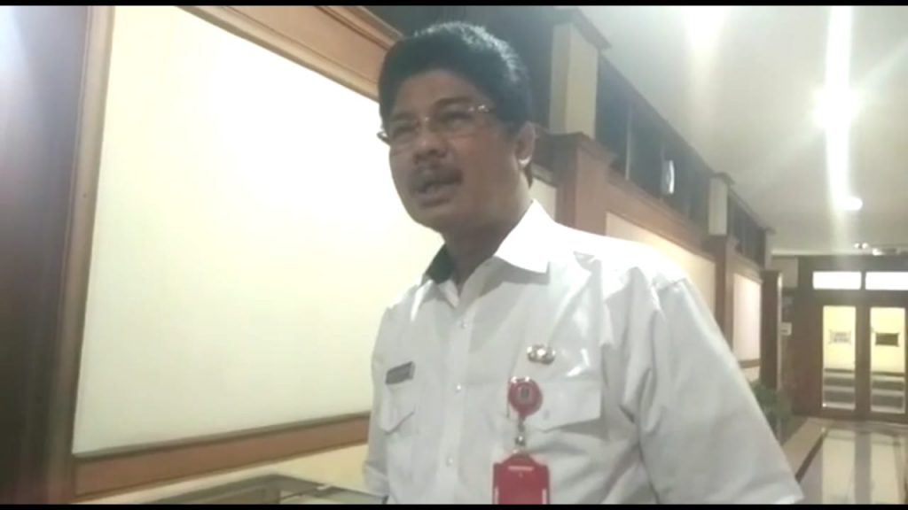 Lindungi Kepsek SMKN 1, Kadispendik Prov Jatim Salahkan Siswa dan Wali Murid (Video)