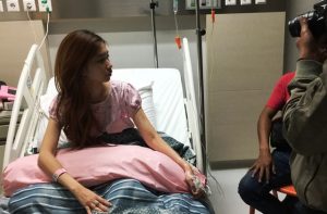 Laka Berujung Aniaya, Lia Vinata Tergeletak Lemah di Rumah Sakit
