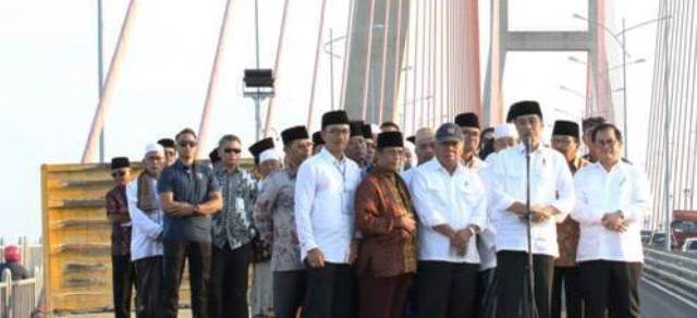Dongkrak Perekonomian Wilayah Madura, Jokowi Bebaskan Tarif Tol Suramadu