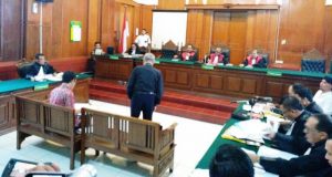 Lulusan Sarjana Kimia, Ahli ITE Ditolak pada Sidang Ahmad Dhani