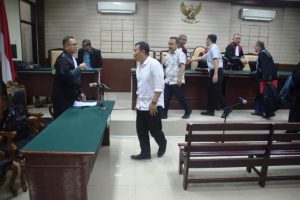 Penyuap Bupati Mojokerto Divonis Ringan