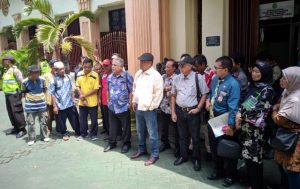 Terkait Polemik Eksekusi Tanah Warga Tanjungsari, Eggi Sudjana Bakal Datangi MA dan KPK