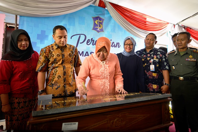 Wali Kota Risma Resmikan Puskesmas Baru di Tengah Perkampungan Surabaya