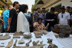 Wali Kota Risma Menelusuri Jejak Sejarah di Kampung Peneleh