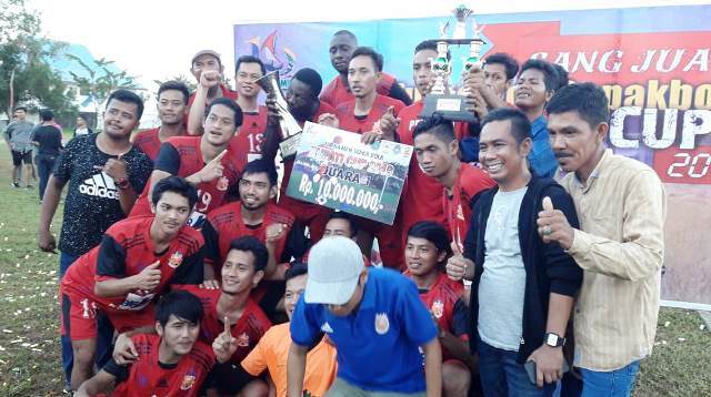 Persebun Bunati Juarai Turnamen Sepak Bola Bupati Cup Tanbu 2019