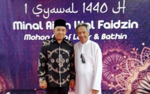 Ribuan Warga Tanbu Banjiri Open House Idul Fitri Bupati H. Sudian Noor