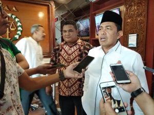 Pejabat PT DOK Rame-Rame Kembalikan Dolar ke Jaksa