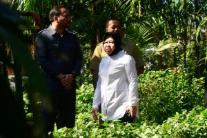 Wali Kota Risma Ingin Seluruh Indonesia Bersih dari Sampah
