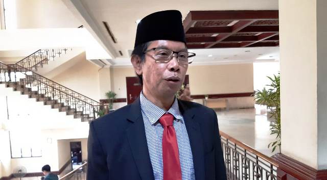 Tetapkan Unsur Pimpinan Definitif, DPRD Surabaya Gelar Paripurna