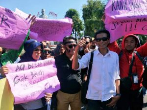 Kecam Kekerasan Aparat ke Jurnalis, Aliansi Wartawan Surabaya Gelar Aksi