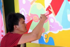 YELLO Hotel Jemursari Gelar Pameran Corat-coret Doodle Fest Euforia