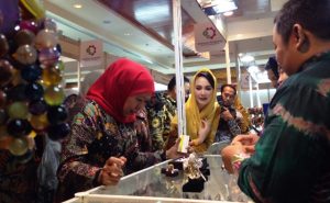 Diikuti 100 Pengusaha Perhiasan, SIJF 2019 Dibuka Gubernur Jatim