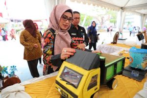 Lomba Kreasi Barang Bekas dan Lomba Fotografi Meriahkan Education Park Batulicin