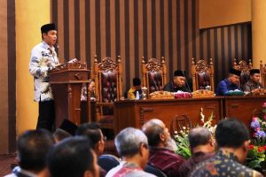 Respon Pandangan Umum Gerindra, Ini Penjelasan Bupati Tanbu soal Pembangunan Perusahaan Industri