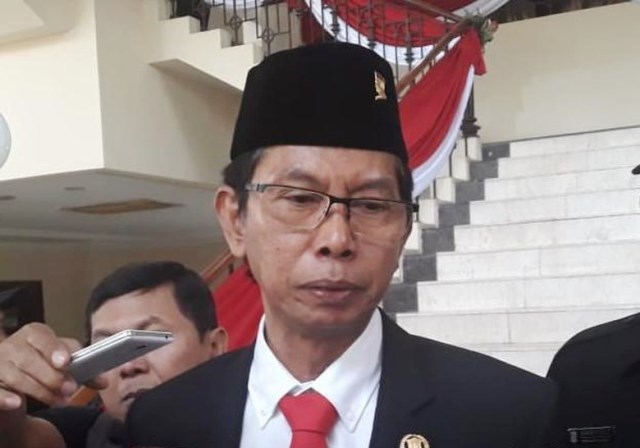 Tanggapi Wacana Interpelasi di DPRD Surabaya, Adi Sutarwijono: Selesaikan Dengan Musyawarah