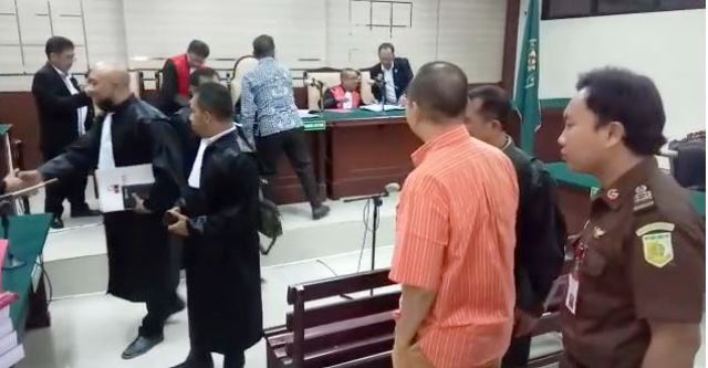 Pengadilan Tipikor Gelar Sidang Perdana Dua Eks Anggota DPRD Surabaya