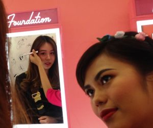 Benefit Cosmetics, Hadirkan Store Kekinian