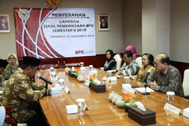 Didampingi Ketua DPRD, Bupati Kediri dan Jajarannya Hadir di BPK Jatim