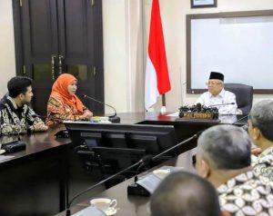 Gubernur Khofifah Laporkan Perkembangan Perpres No. 80 Tahun 2019 Kepada Wapres RI