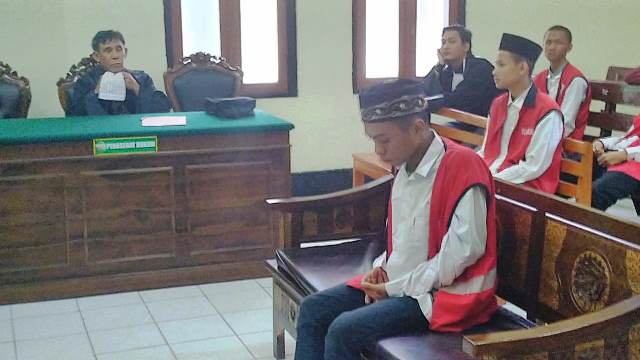 Pengedar Narkoba Asal Kedondong Kidul Surabaya Mulai Diadili