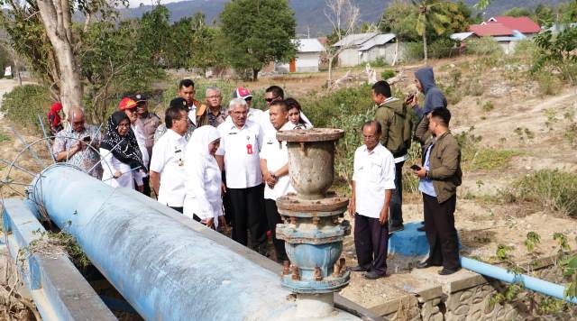 Gubernur Khofifah Tinjau Pembukaan Jaringan Air Baku di Kabupaten Sigi