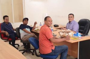 Tak Ingin ‘Nggege Mongso”, Bacakada Warsito Tetap Serahkan Keputusan ke DPP PDIP