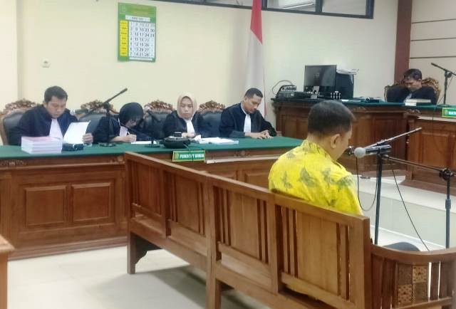 JPU Tuntut 7 Tahun Penjara ke Sekda Gresik Non Aktif