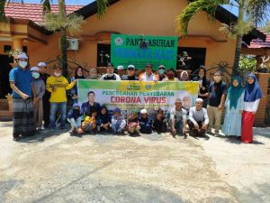 Tangkal Wabah Covid-19, Hipmi Tanah Bumbu Gelar Giat Penyemprotan Cairan Disinfektan