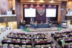 LKPJ 2019, Angka Kemiskinan Turun, Pertumbuhan Ekonomi Jatim Lampaui Nasional
