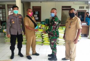 Pengusaha Lokal Kandangan Kediri Bantu 3 Ton Beras Untuk Warga Terdampak Covid-19