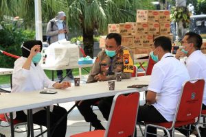 Terus Tingkatkan Upaya Pencegahan Covid-19, Wali Kota Risma Lakukan Audiensi dengan Kapolrestabes Surabaya