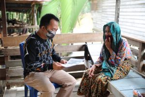 Warga Tak Mampu Kembali Terima Bansos dari Pemkab Tanbu