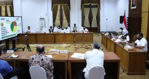 Pemprov Jatim Mulai Cairkan Bansos untuk Warga Terdampak Covid-19